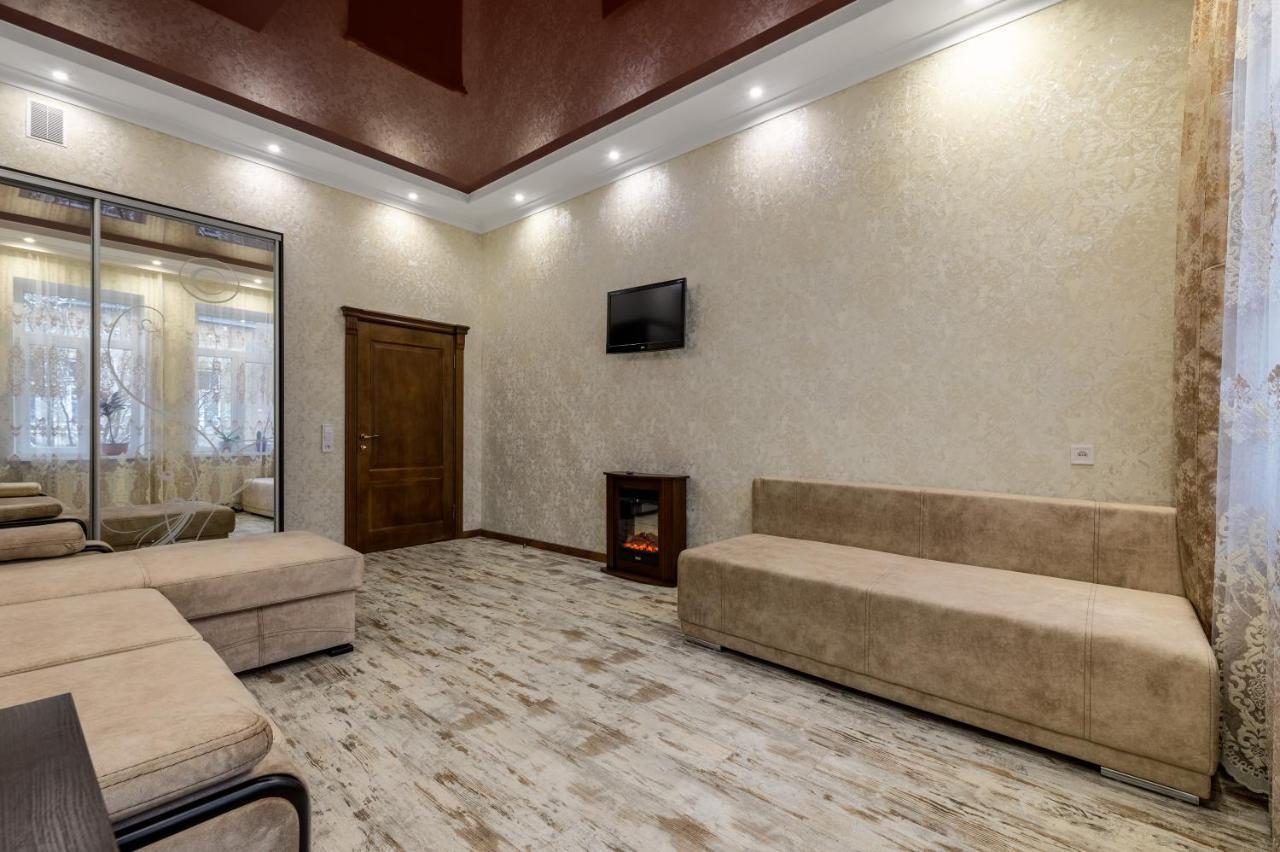 Noviy Svit 4 Apartments ลวีฟ ภายนอก รูปภาพ